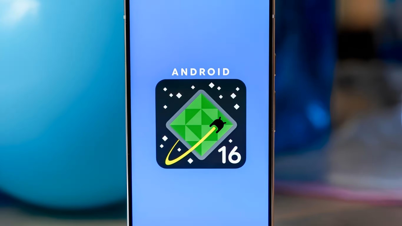 Exclusif : premier aperçu d'un smartphone Android 16 Voici le nouveau produit : un smartphone avec le logo Android 16