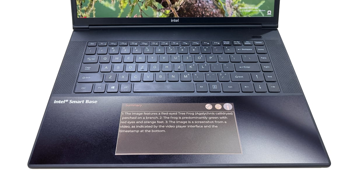 Évolution de l'interaction : comment E Ink change le pavé tactile des ordinateurs portables Prototype d'ordinateur portable : lorsque le pavé tactile devient intelligent avec E Ink