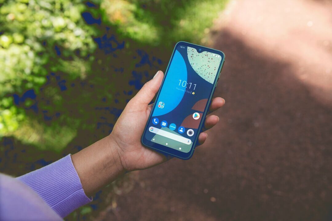 Honnêtement au sujet des mises à jour : le Fairphone 4 reste à jour avec Android 13 à 15 Fairphone 4 : Fiabilité dans le monde des mises à jour - d’Android 13 à 15