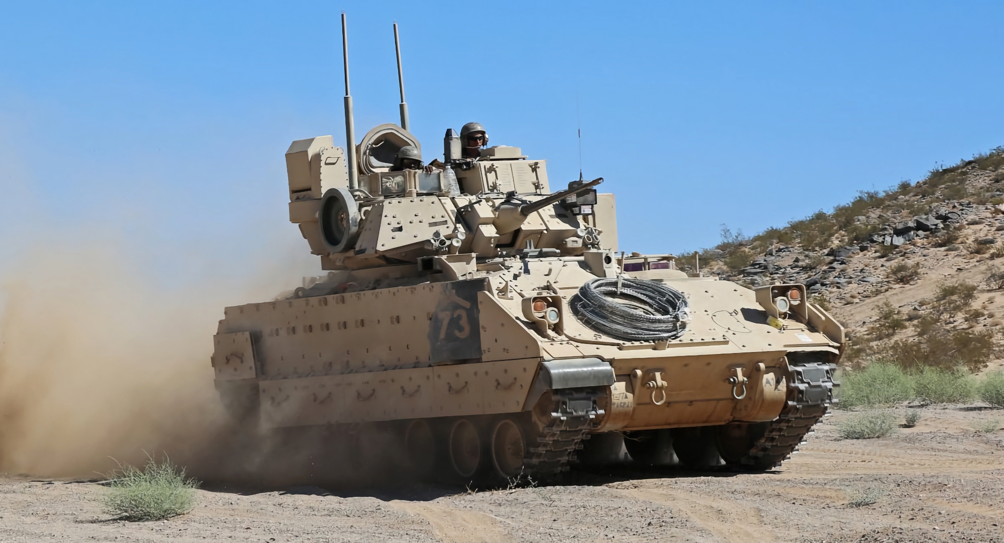 Il n'y a pas que les missiles GLSDB pour les HIMARS et les Stryker BMP : les États-Unis vont transférer un lot supplémentaire de M2 Bradley à l'Ukraine.