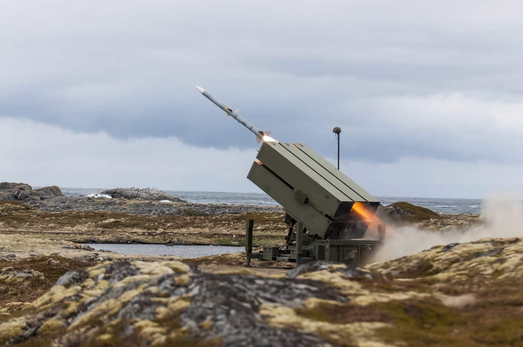 Contrat de 285 000 000 $ : l'Ukraine achète le système avancé de missiles sol-air NASAMS Contrat de 285 000 000 $ : l'Ukraine achète le système avancé de missiles sol-air NASAMS