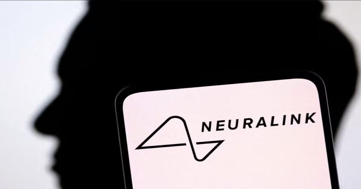 Premier patient Neuralink à pouvoir contrôler une souris d'ordinateur par la pensée Premier patient Neuralink à pouvoir contrôler une souris d'ordinateur par la pensée