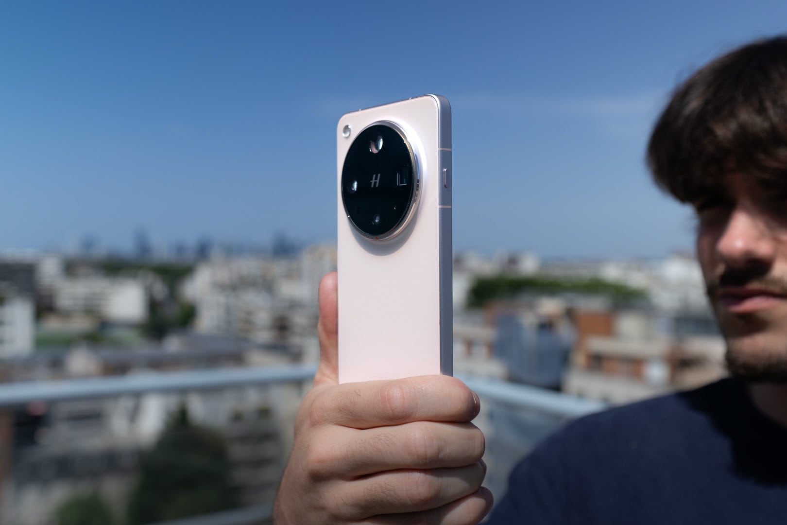 Découvrez l'OPPO Find X8 Ultra : Innovation et Technologie à votre portée