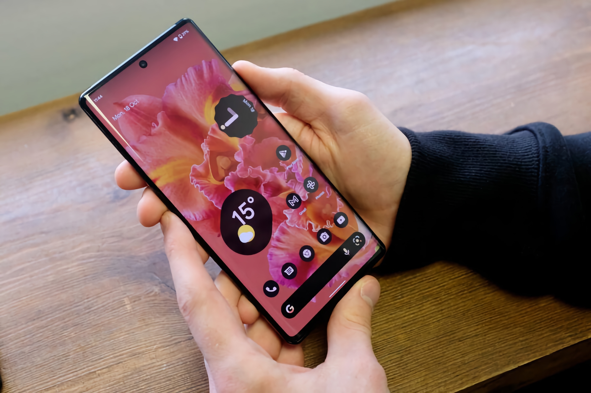 Le Pixel 6 a un nouveau problème : le smartphone appelle parfois tout seul les contacts de son carnet d'adresses Le Pixel 6 a un nouveau problème : le smartphone appelle parfois tout seul les contacts de son carnet d'adresses