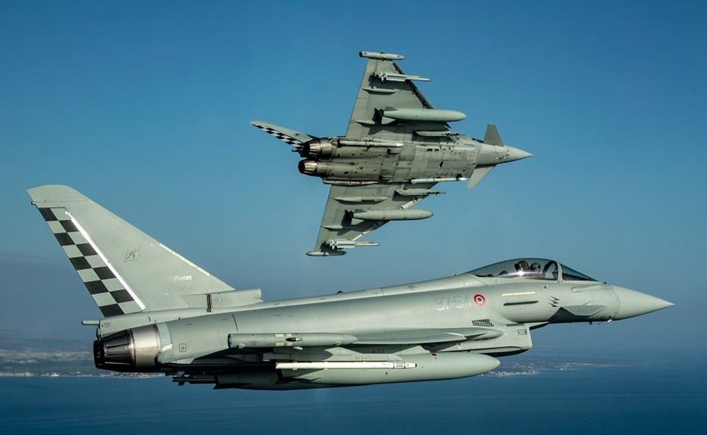 La Turquie a confirmé son intérêt pour les chasseurs Eurofighter Typhoon si l'accord sur les F-16 Fighting Falcon échoue. La Turquie a confirmé son intérêt pour les chasseurs Eurofighter Typhoon si l'accord sur les F-16 Fighting Falcon échoue.