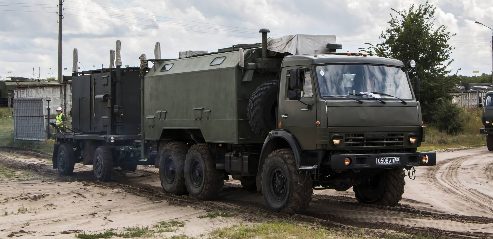 L'AFU a détruit un système russe avancé de guerre électronique R-330Z Zhitel. L'AFU a détruit un système russe avancé de guerre électronique R-330Z Zhitel.