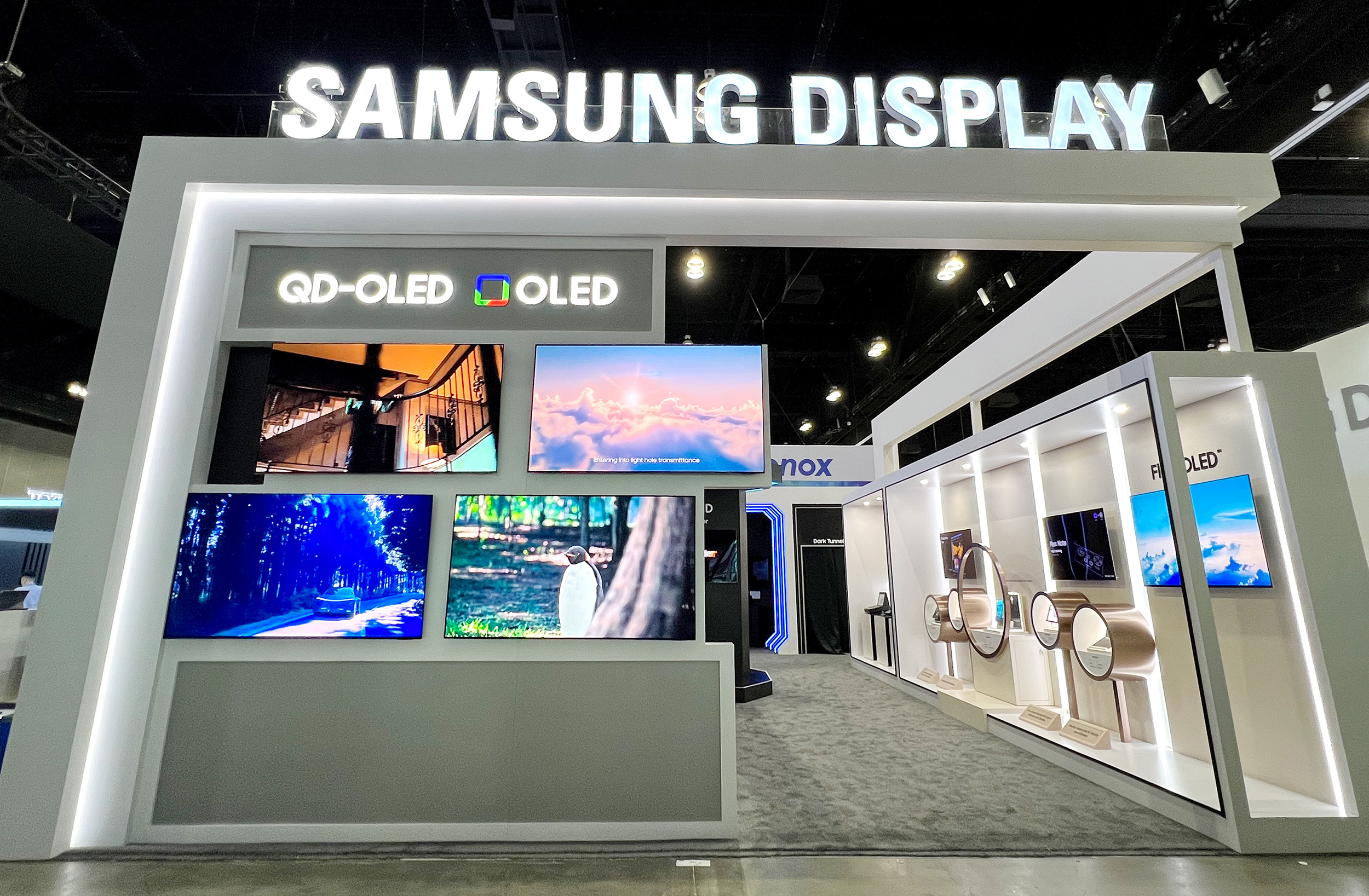 Le nouvel écran OLED de Samsung peut mesurer le rythme cardiaque, la tension artérielle et lire les empreintes digitales n'importe où Le nouvel écran OLED de Samsung peut mesurer le rythme cardiaque, la tension artérielle et lire les empreintes digitales n'importe où