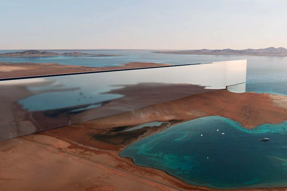 Un prince saoudien va donner 1 000 milliards de dollars pour construire un gratte-ciel horizontal de 170 km de long, la Mirror Line, qui sera plus haut que l'Empire State Building
