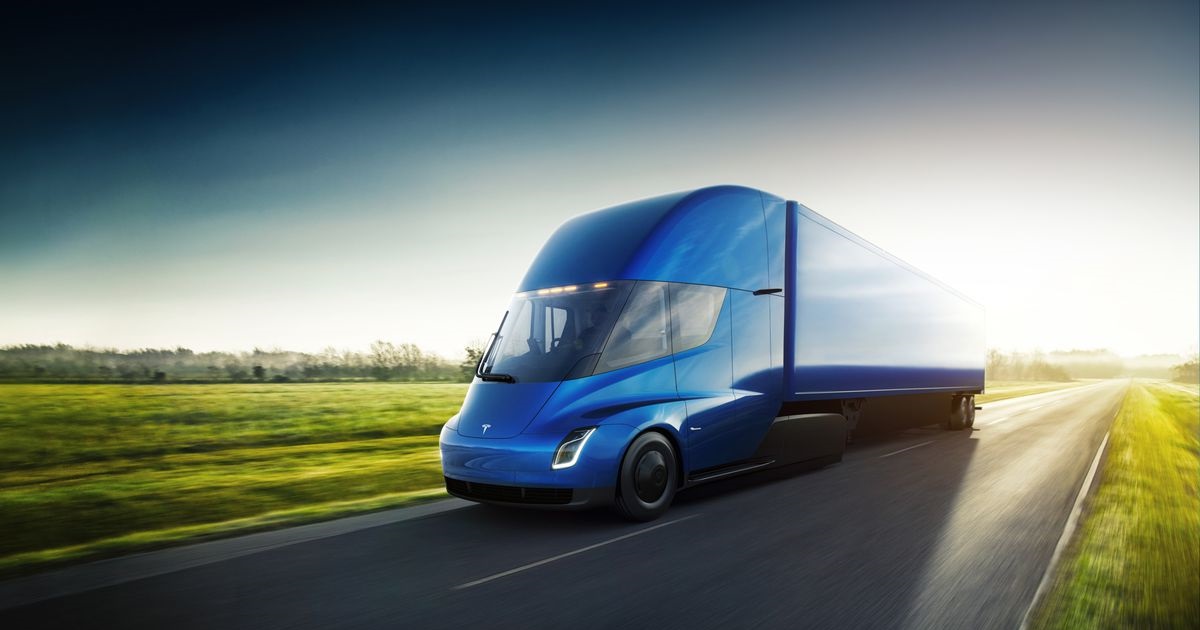 Le camion électrique Tesla Semi a parcouru plus de 800 km sans être rechargé lorsqu'il était complètement chargé Le camion électrique Tesla Semi a parcouru plus de 800 km sans être rechargé lorsqu'il était complètement chargé
