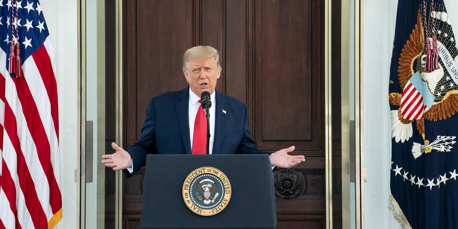Trump critique l'UE pour les amendes infligées à Apple, Google et Facebook Trump critique l'UE pour les amendes infligées à Apple, Google et Facebook