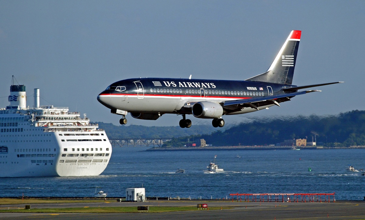 Aux États-Unis, en raison d'une défaillance à grande échelle du système NOTAM, 103 vols ont été annulés et 1 230 vols ont été retardés. Aux États-Unis, en raison d'une défaillance à grande échelle du système NOTAM, 103 vols ont été annulés et 1 230 vols ont été retardés.