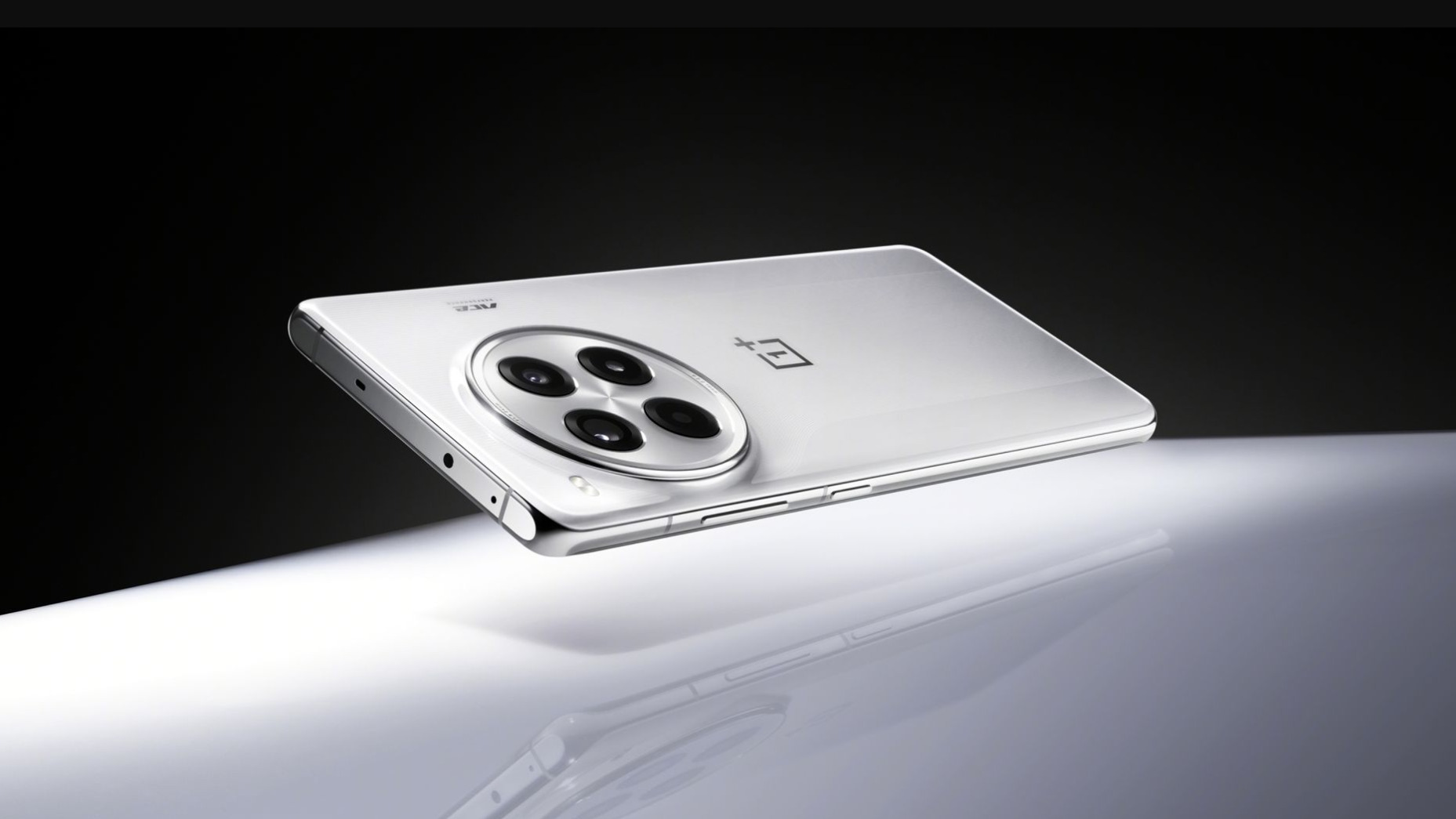 OnePlus 13R : de nouveaux détails sur l'appareil photo, la batterie et la charge rapide dans les dernières fuites. OnePlus 13R : de nouveaux détails sur l'appareil photo, la batterie et la charge rapide dans les dernières fuites.