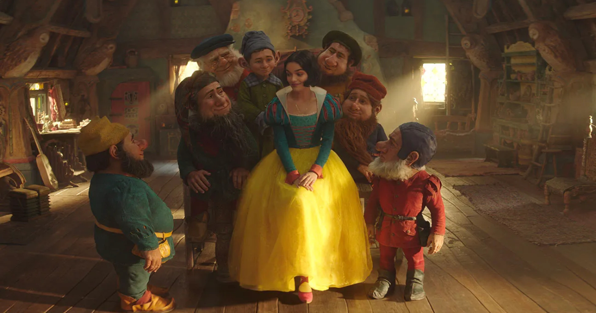 L'histoire prend vie : une photo exclusive de la nouvelle adaptation de Blanche-Neige Un coup d'œil en coulisses : la nouvelle vision de Blanche-Neige est révélée