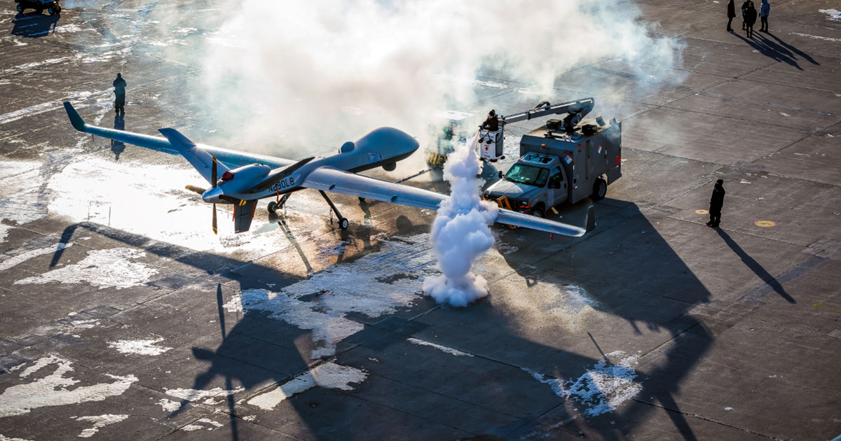 Le MQ-9B SkyGuardian passe le test du froid : le drone peut fonctionner à des températures de -21 degrés Celsius. Le MQ-9B SkyGuardian passe le test du froid : le drone peut fonctionner à des températures de -21 degrés Celsius.