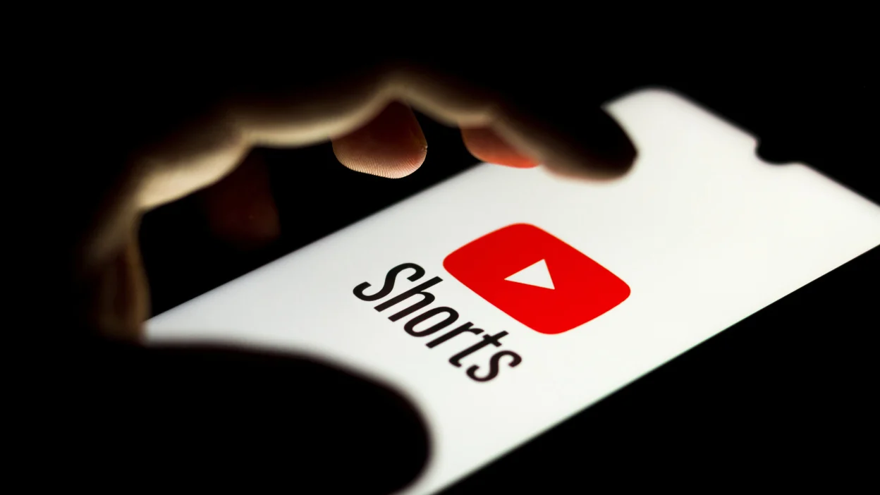 Shorts International veut poursuivre Google pour le nom de la section "Shorts" de YouTube. Shorts International veut poursuivre Google pour le nom de la section "Shorts" de YouTube.