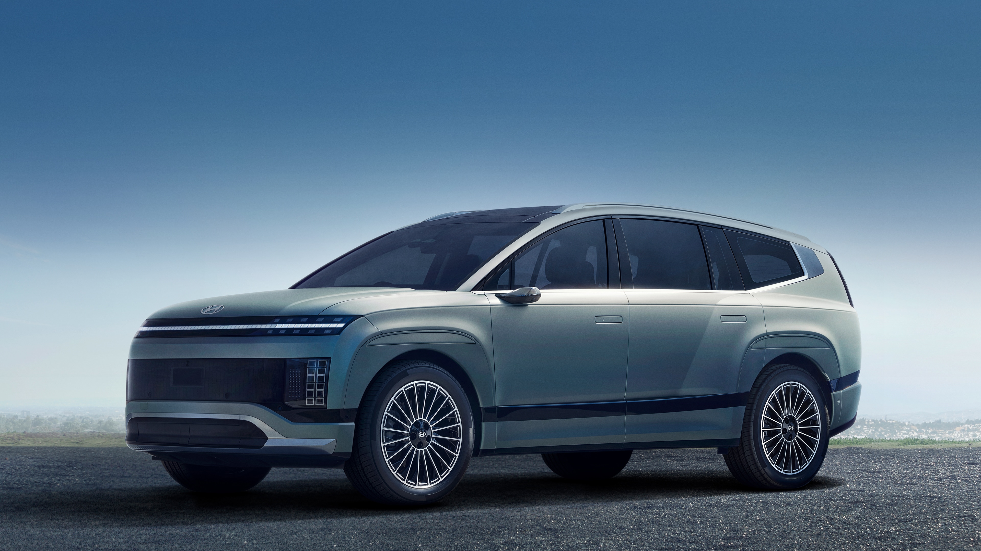 Hyundai Ioniq 9 : Charge rapide et espace du futur Hyundai Ioniq 9 2025 : Un SUV électrique pour tous les besoins de votre famille