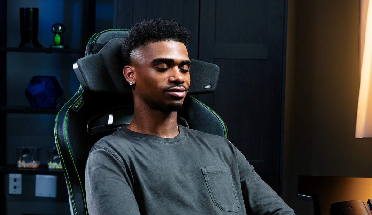 Razer a présenté un accessoire inhabituel pour les gamers - l'oreiller-casque Clio, qui assurera confort et son de qualité Razer a présenté un accessoire inhabituel pour les gamers - l'oreiller-casque Clio, qui assurera confort et son de qualité