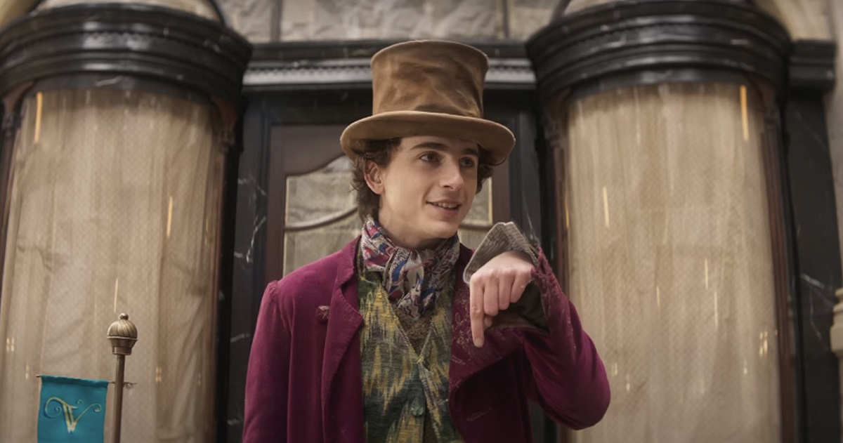 Timothée Chalamet a tenté de reproduire la cascade de la canne à sucre de Gene Wilder, mais n'y est pas parvenu. Timothée Chalamet a tenté de reproduire la cascade de la canne à sucre de Gene Wilder, mais n'y est pas parvenu.