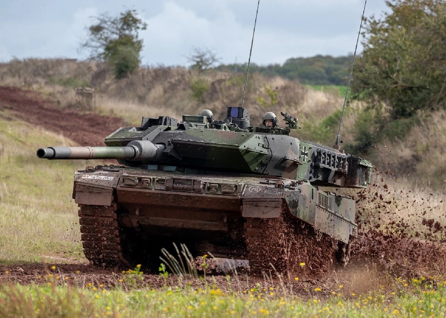 La technologie moderne en action : Nous analysons les capacités du Leopard 2A8 Leopard 2A8 allemand : innovations technologiques et potentiel sur le champ de bataille