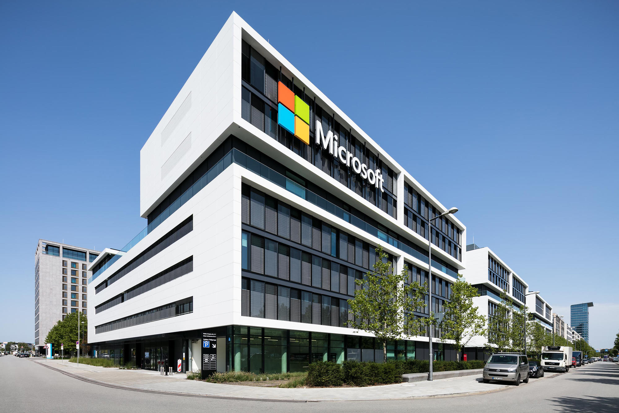Microsoft doit payer une amende de 3 millions de dollars pour avoir permis l'utilisation de logiciels en Crimée Microsoft doit payer une amende de 3 millions de dollars pour avoir permis l'utilisation de logiciels en Crimée