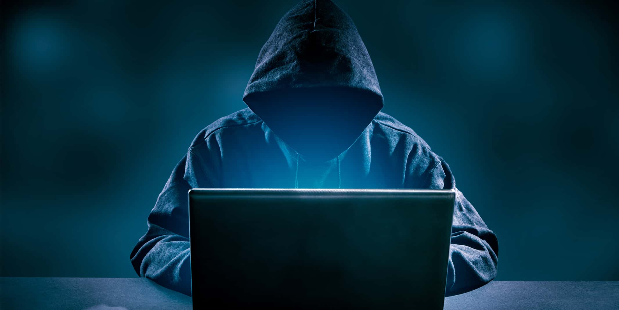 Le monde à travers l'écran : Une immersion dans la culture hacker du 21e siècle Les pirates à l'ère numérique : Comprendre les cybermenaces d'aujourd'hui