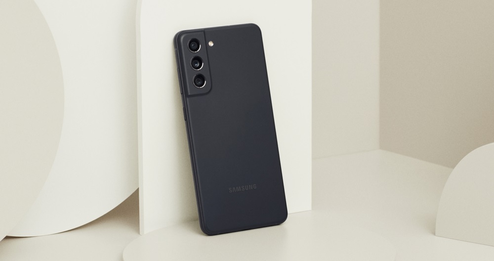 Le Samsung Galaxy S21 FE est le premier smartphone de la série à recevoir One UI 6.0 avec le système d'exploitation Android 14.