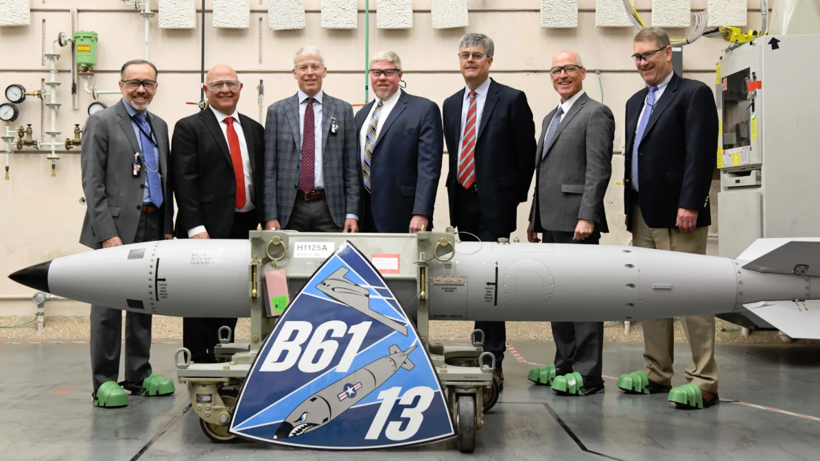 B61-13 : Que faut-il savoir sur la première bombe aérienne de nouvelle génération Le dernier seuil de l’arme nucléaire : Présentation de la bombe aérienne B61-13