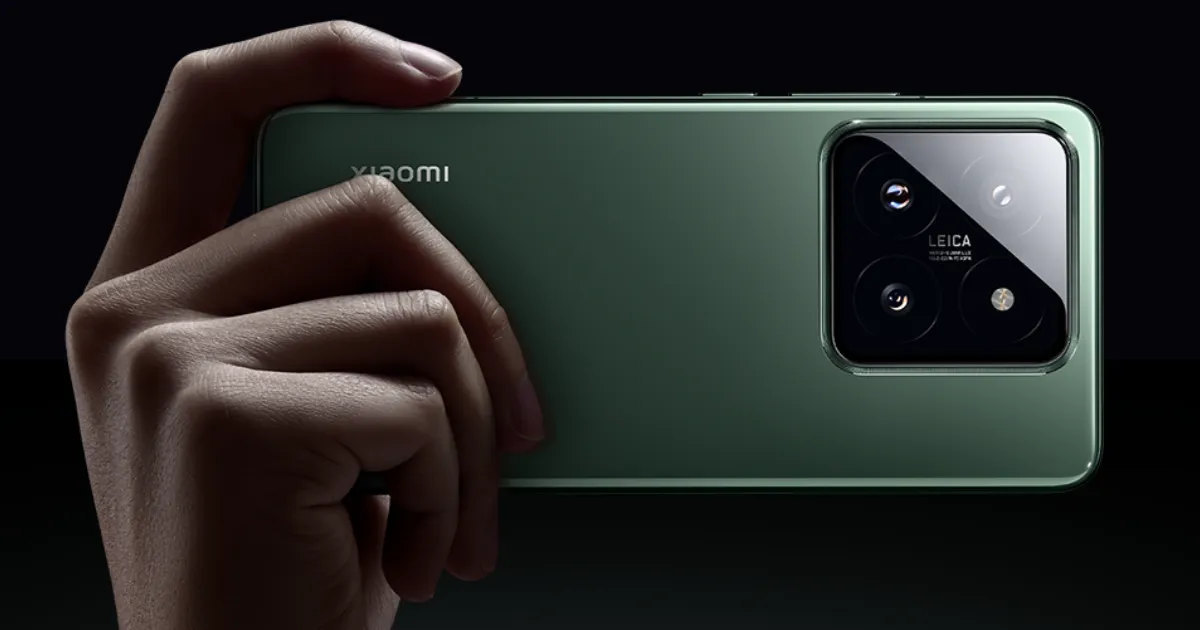 Le Xiaomi 15 Pro est entre les mains du vice-président de l'entreprise (photo) Le Xiaomi 15 Pro est entre les mains du vice-président de l'entreprise (photo)