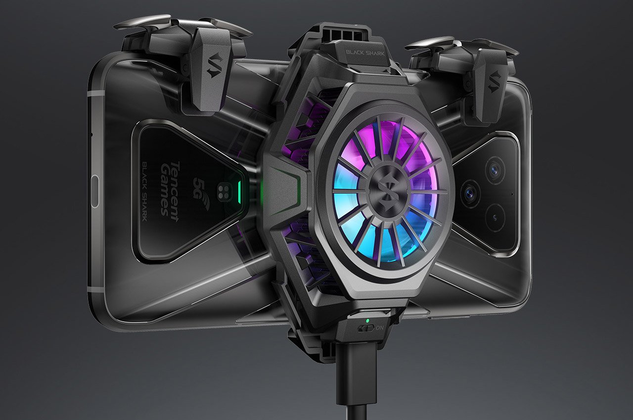 Les accessoires de jeu Black Shark 5 Pro seront un mélange audacieux de couleurs et de design Les accessoires de jeu Black Shark 5 Pro seront un mélange audacieux de couleurs et de design