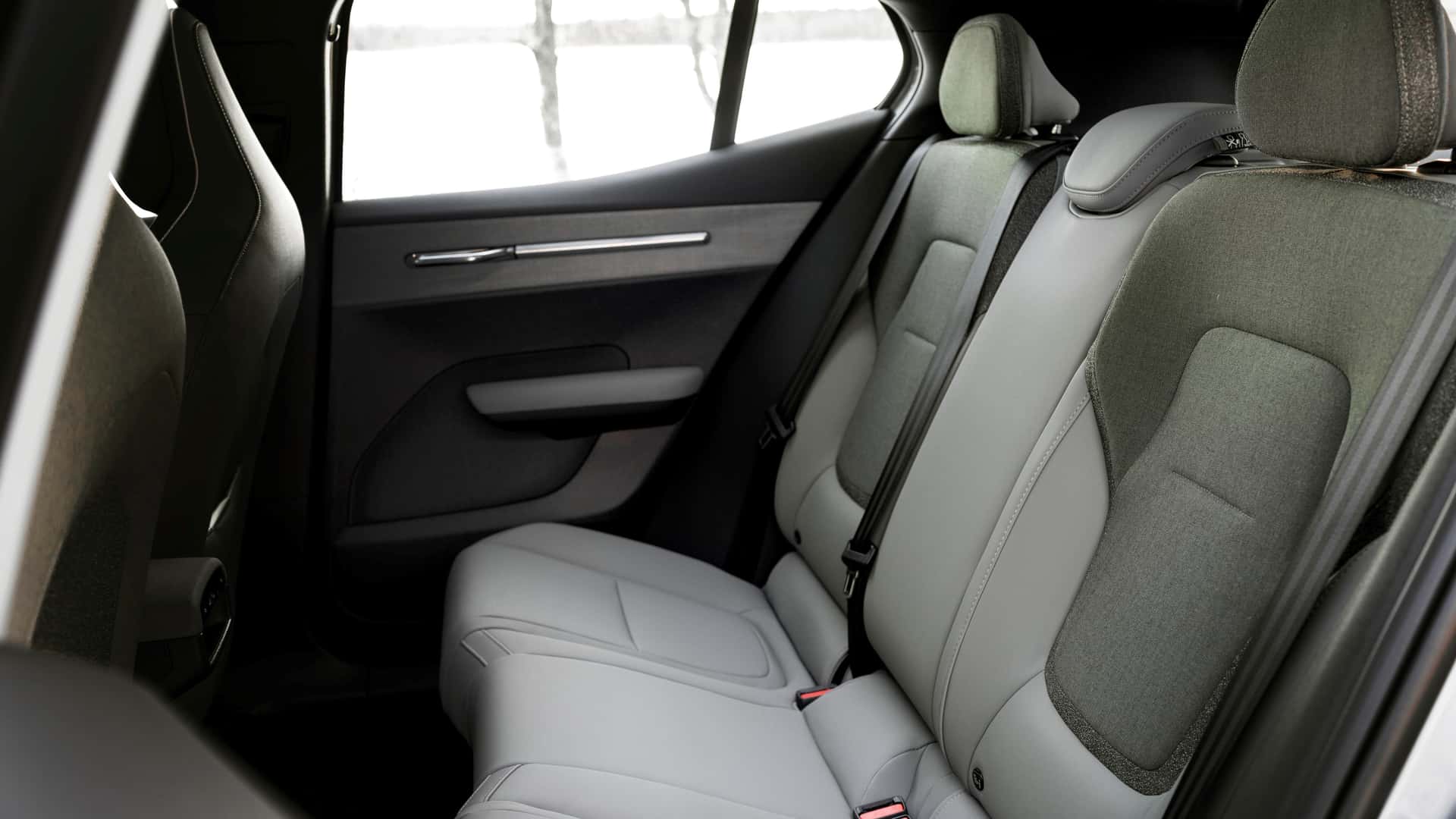 Design extérieur du Volvo EX30 Cross Country