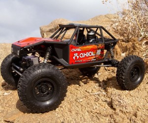 Revue de l'Axial® Capra™ 1.9 Unlimited Trail Buggy RC Rock Crawler à l'échelle 1:10