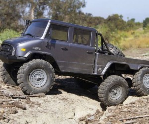 Revue de la chenille à chenilles RC Axial® UMG 6X6 RTR 1:10