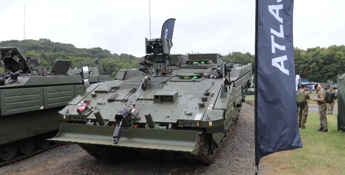 L'armée britannique a dévoilé la nouvelle famille de véhicules blindés Ajax lors du DVD 2024 : le véhicule de dépannage Atlas a fait l'objet d'une attention particulière. L'armée britannique a dévoilé la nouvelle famille de véhicules blindés Ajax lors du DVD 2024 : le véhicule de dépannage Atlas a fait l'objet d'une attention particulière.