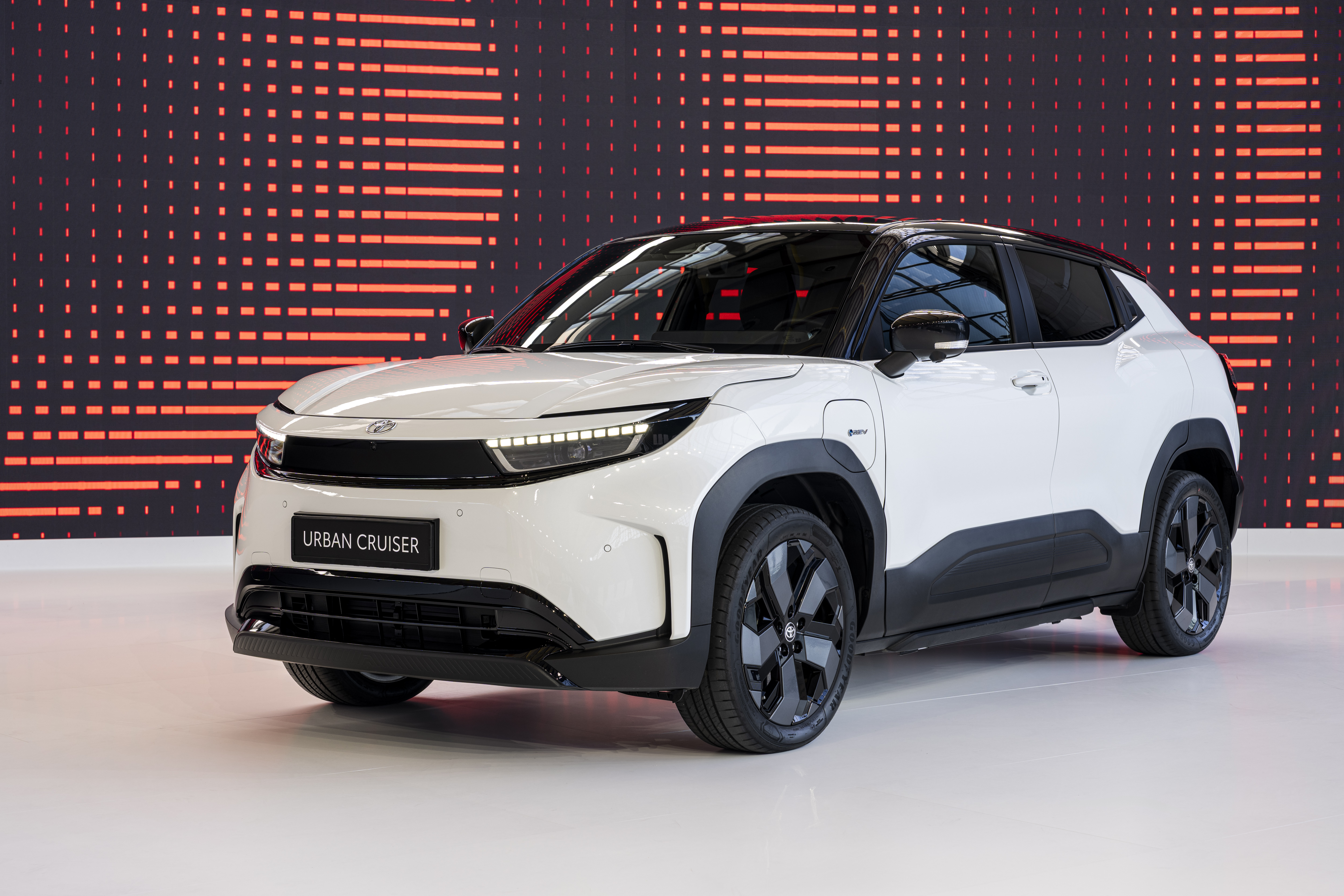 Toyota Urban Cruiser 2025 extérieur - vue de face Toyota Urban Cruiser 2025 extérieur - vue de face