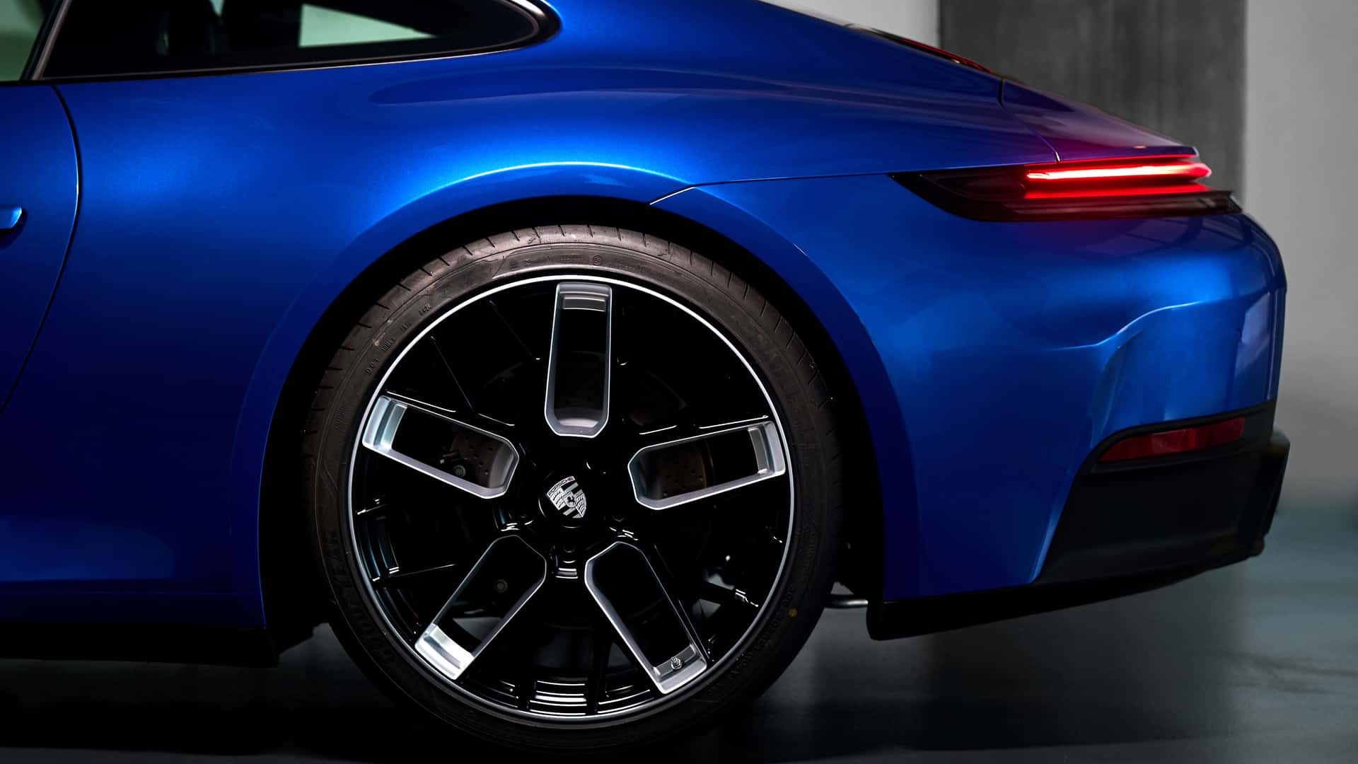 Porsche 911 Carrera T Club Coupe - Extérieur 5 Porsche 911 Carrera T Club Coupe - Extérieur 5