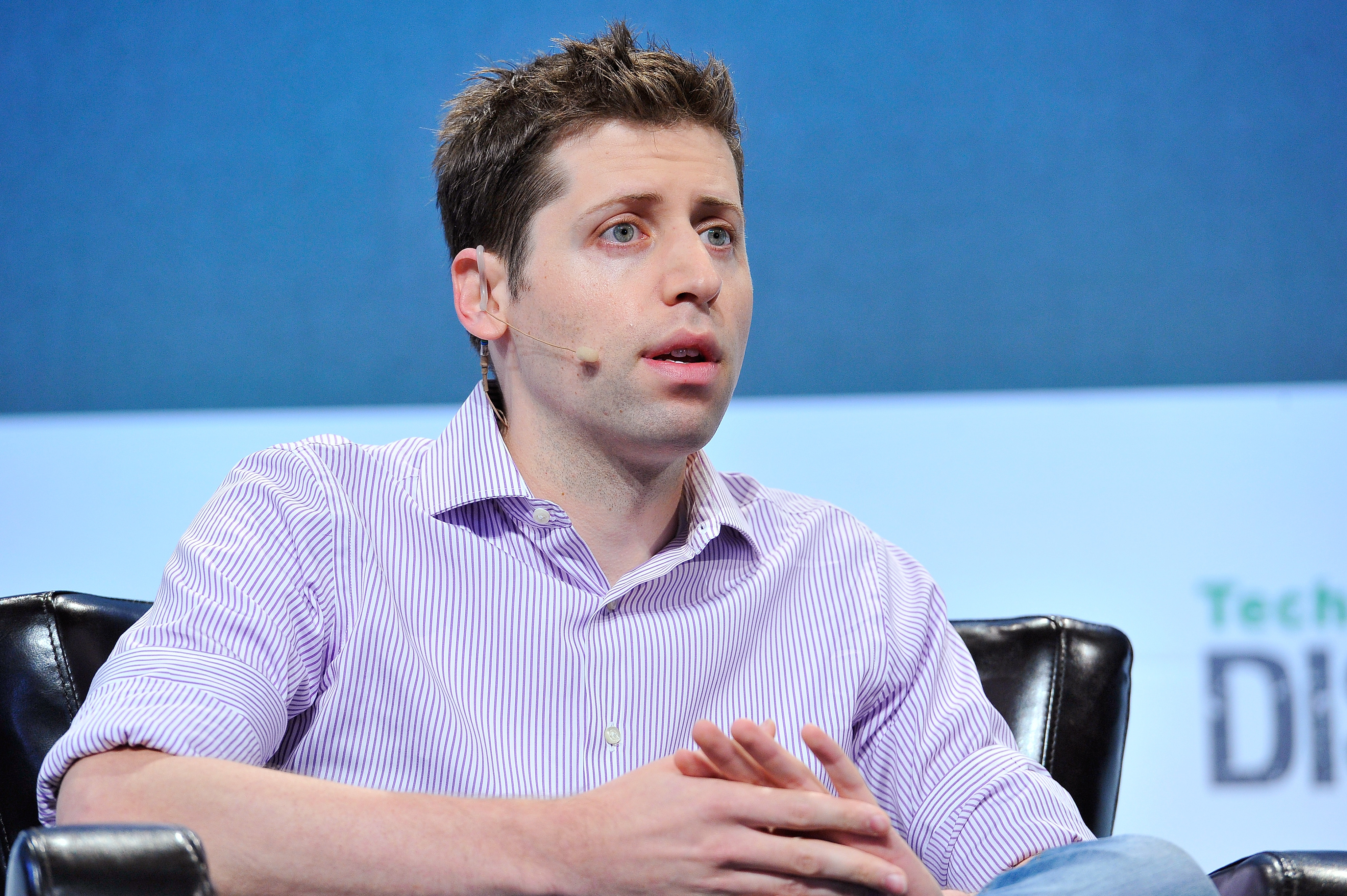 Le directeur de l'OpenAI cherche à investir jusqu'à 7 000 milliards de dollars dans un projet de puce d'IA - Média Le directeur de l'OpenAI cherche à investir jusqu'à 7 000 milliards de dollars dans un projet de puce d'IA - Média