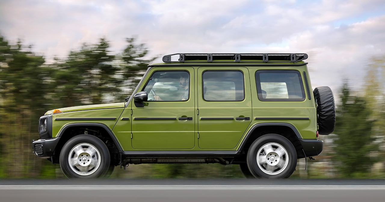 Avant du Mercedes-Benz G-Class Édition Plus Forte Que les Années 1980