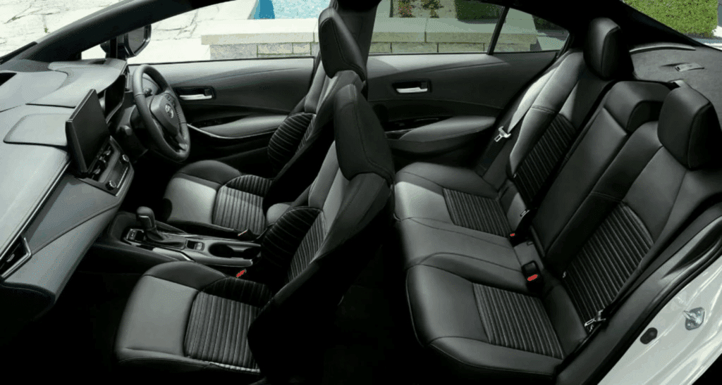 Toyota Corolla 2023 intérieur Toyota Corolla 2023 intérieur