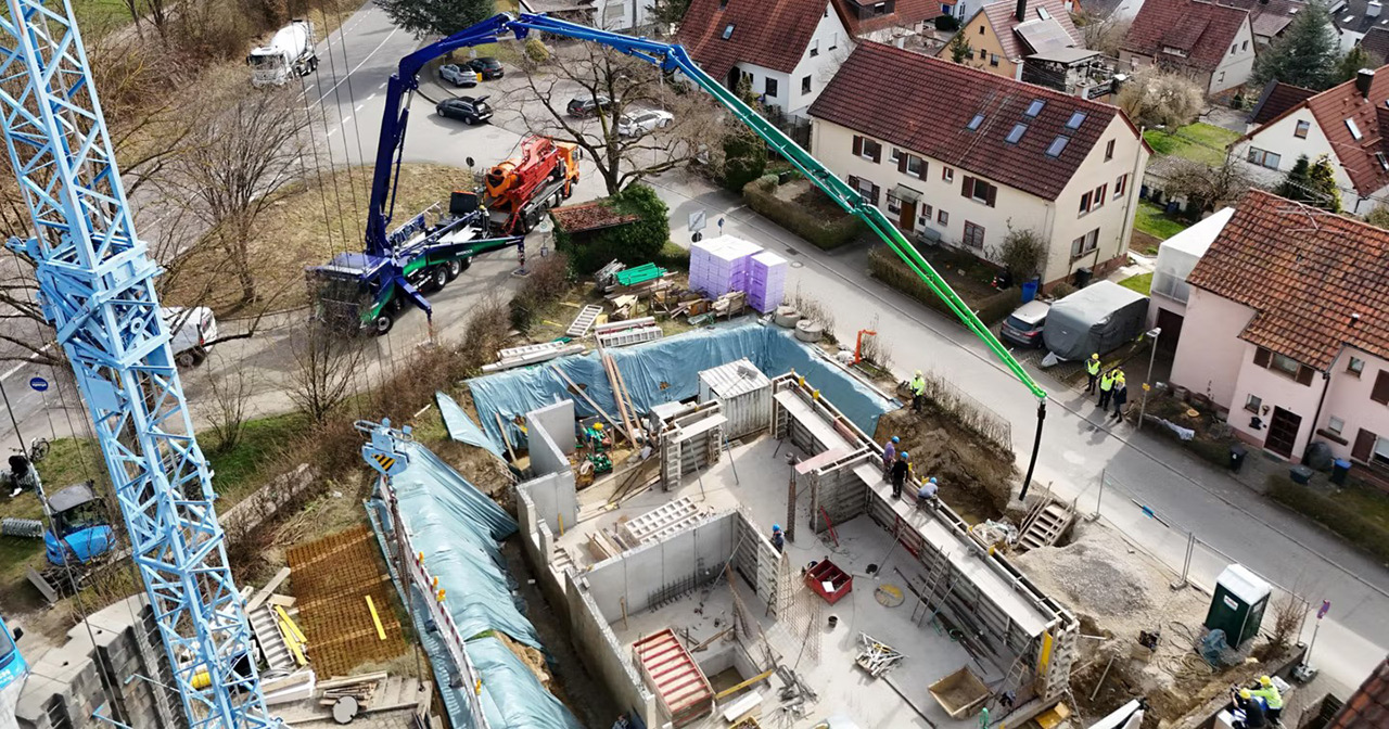 Démonstration du fonctionnement d'une pompe à béton sur un châssis Volvo FM Electric 8x4 Démonstration du fonctionnement d'une pompe à béton sur un châssis Volvo FM Electric 8x4