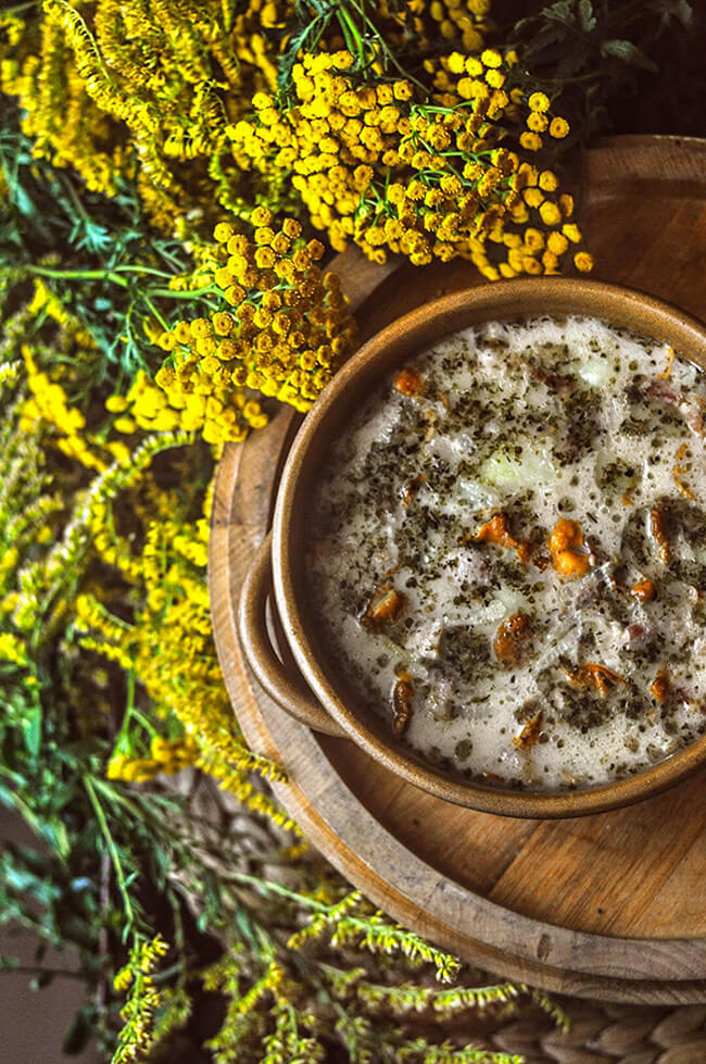 Stew from The Witcher : les précommandes sont ouvertes pour le livre de cuisine coloré basé sur l'univers de The Witcher. Vous pourrez cuisiner 80 plats uniques à partir d'une variété d'aliments-4