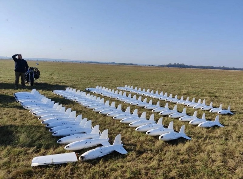 Tueur d'"aigles" : Les ingénieurs ukrainiens ont mis au point un intercepteur de drone FPV VB140 Flamingo, qui détruit efficacement les drones de reconnaissance russes.-3 Tueur d'"aigles" : Les ingénieurs ukrainiens ont mis au point un intercepteur de drone FPV VB140 Flamingo, qui détruit efficacement les drones de reconnaissance russes.-3