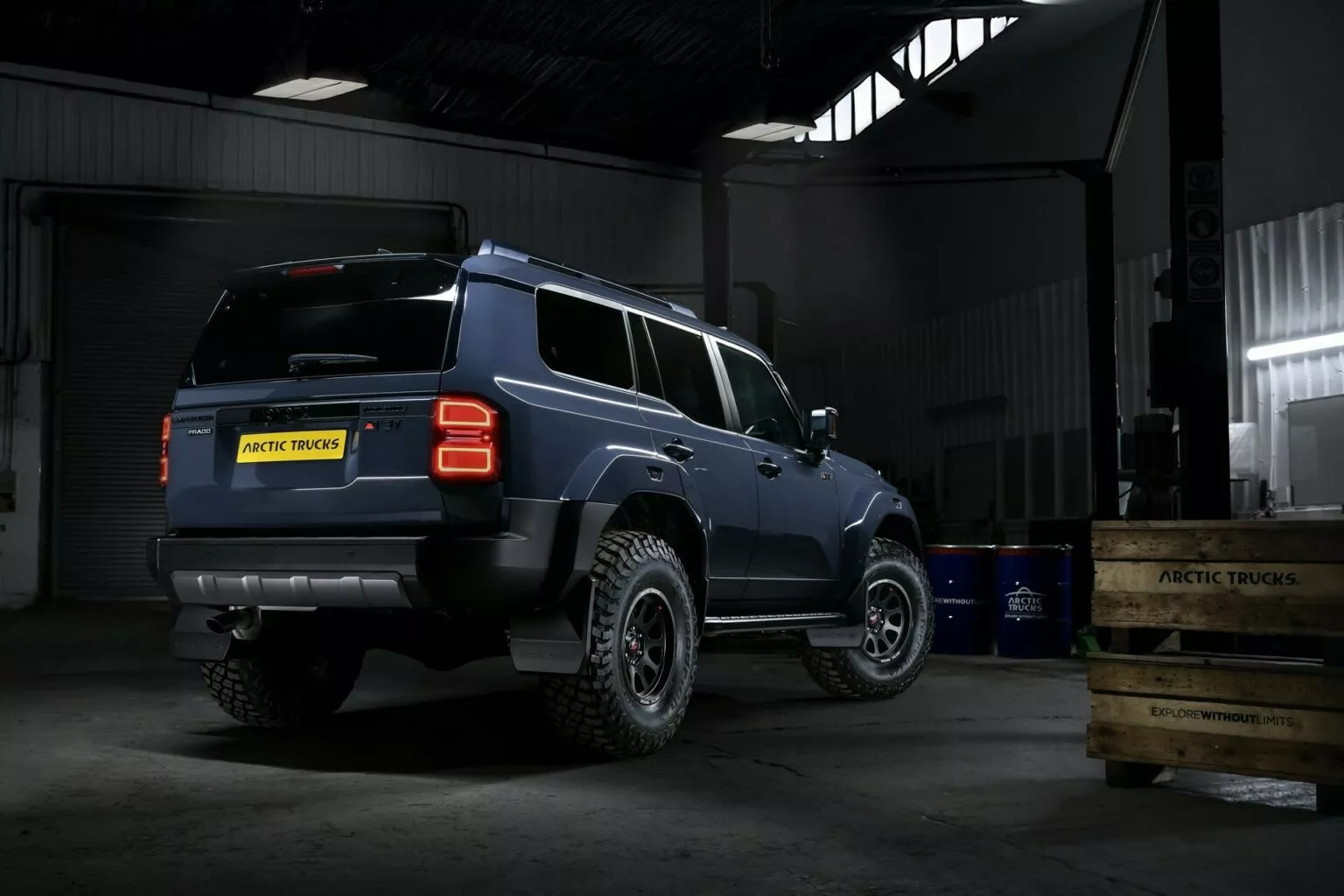 Toyota Land Cruiser 250 AT37 en action.