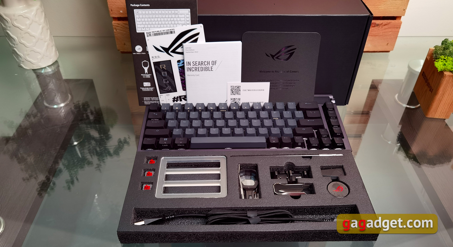 ASUS ROG Azoth : un clavier mécanique sans compromis pour les joueurs, comme vous ne vous y attendez pas-6 ASUS ROG Azoth : un clavier mécanique sans compromis pour les joueurs, comme vous ne vous y attendez pas-6