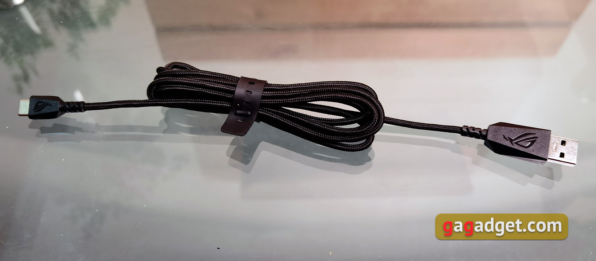 ASUS ROG Azoth : un clavier mécanique sans compromis pour les joueurs, comme vous ne vous y attendez pas-36 ASUS ROG Azoth : un clavier mécanique sans compromis pour les joueurs, comme vous ne vous y attendez pas-36