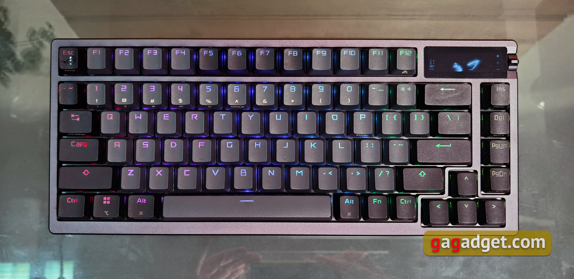 ASUS ROG Azoth : un clavier mécanique sans compromis pour les joueurs, comme vous ne vous y attendez pas-38 ASUS ROG Azoth : un clavier mécanique sans compromis pour les joueurs, comme vous ne vous y attendez pas-38