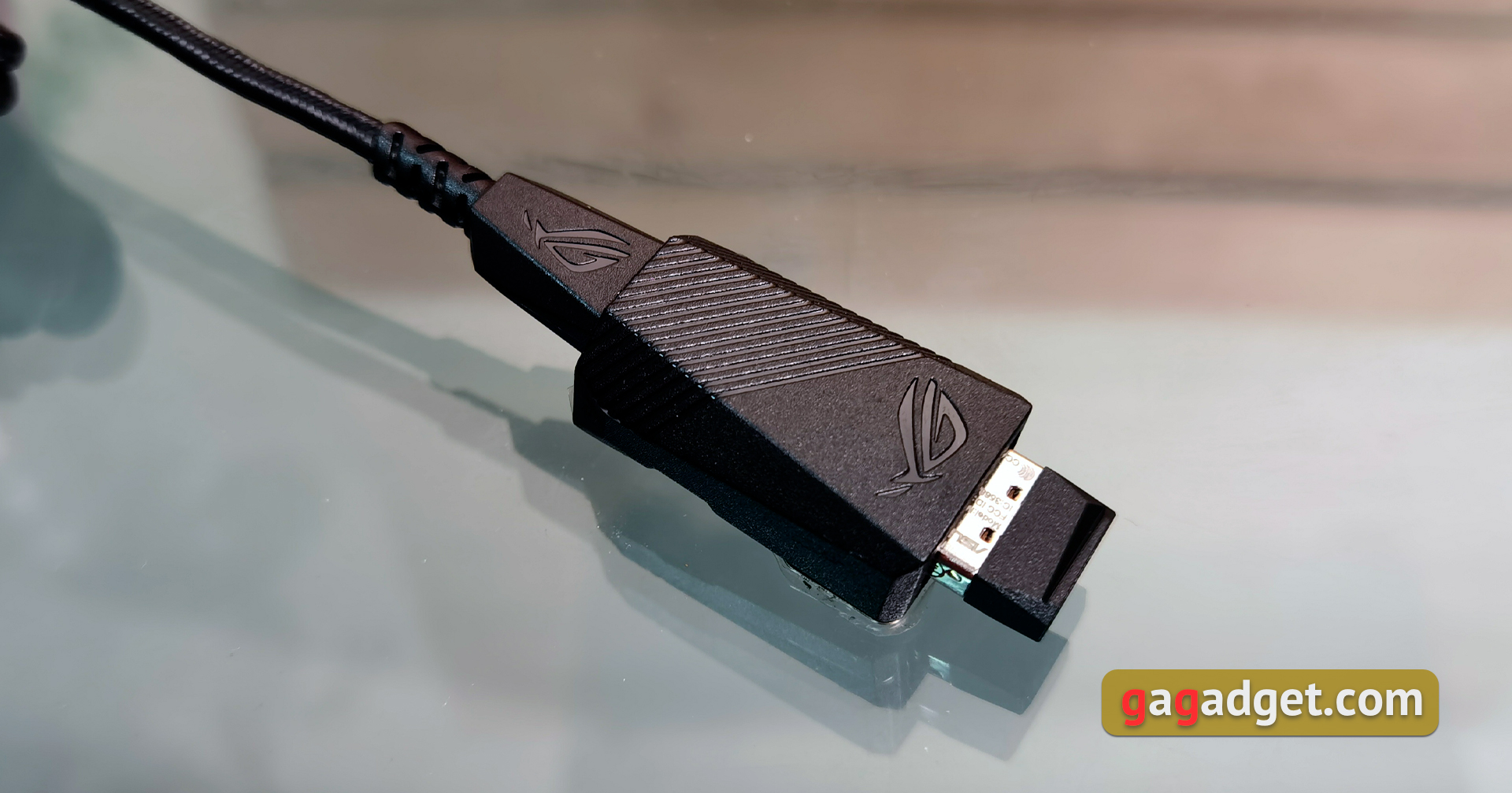 ASUS ROG Azoth : un clavier mécanique sans compromis pour les joueurs, comme vous ne vous y attendez pas-48 ASUS ROG Azoth : un clavier mécanique sans compromis pour les joueurs, comme vous ne vous y attendez pas-48
