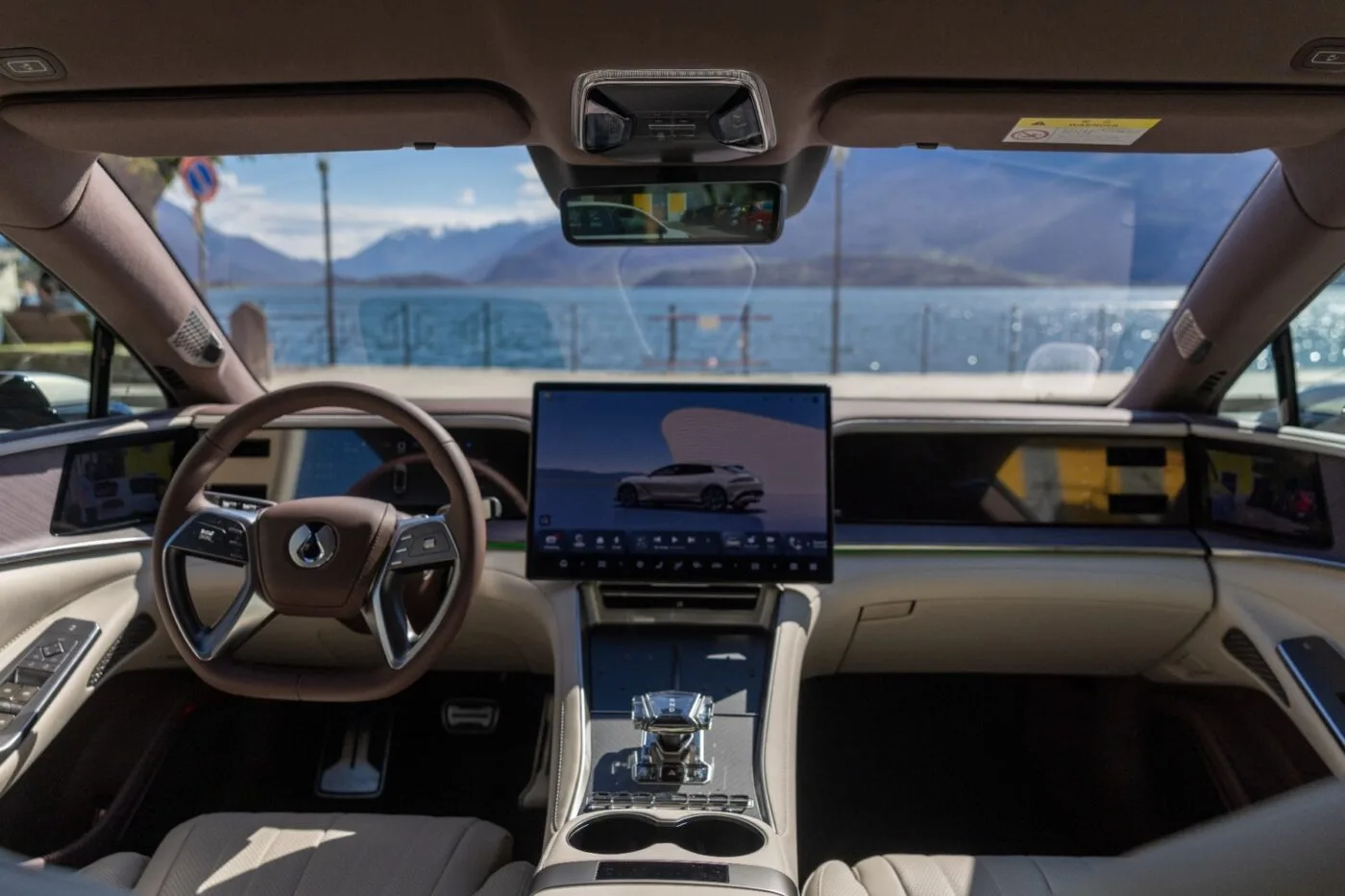 Intérieur du Denza Z9GT