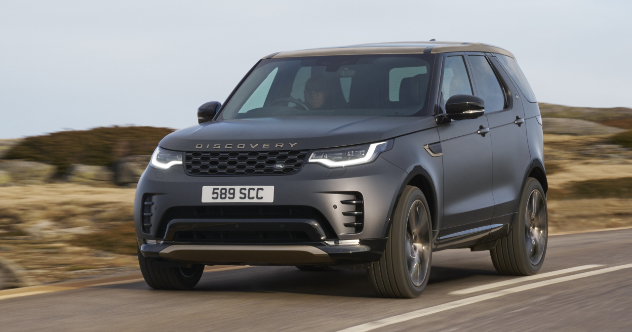 Updated Land Rover Discovery Tempest, front view
