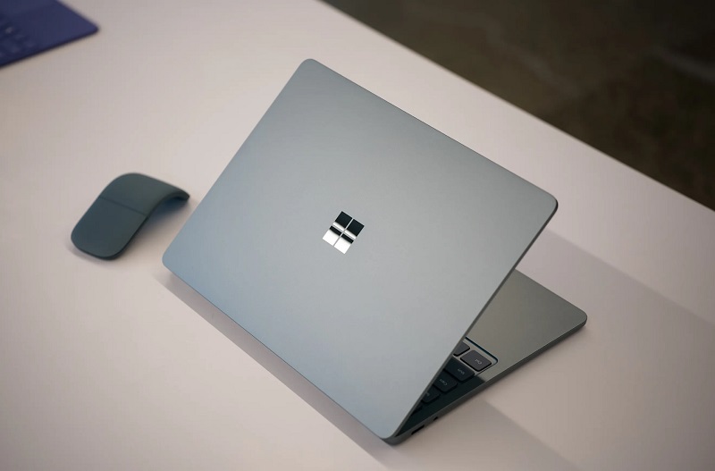 Image du Surface Laptop 13 en différentes couleurs Image du Surface Laptop 13 en différentes couleurs