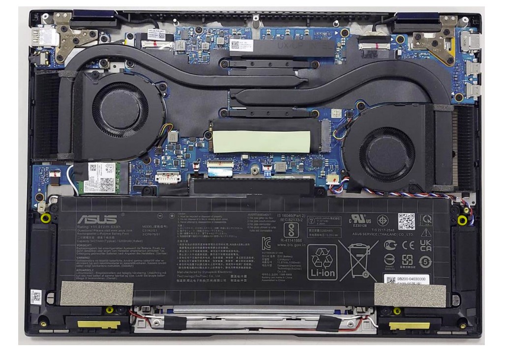 ASUS Zenbook 14 Flip OLED (UP5401E) Présentation : un Transformer Ultrabook puissant avec écran OLED-17 ASUS Zenbook 14 Flip OLED (UP5401E) Présentation : un Transformer Ultrabook puissant avec écran OLED-17